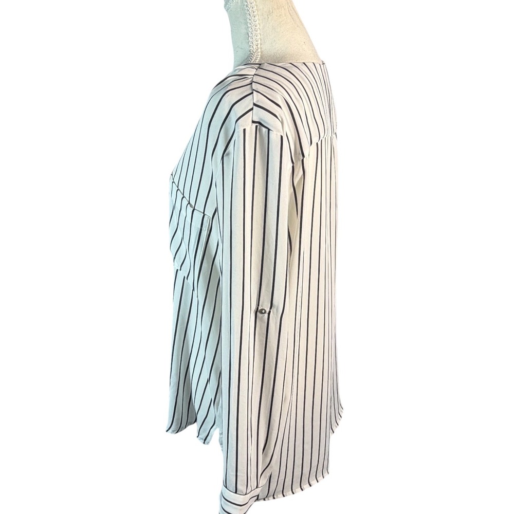 H&M Striped Blouse Womens Size 10 White Black V-Neck Roll Tab Sleeve Button Down - Picture 3 of 14